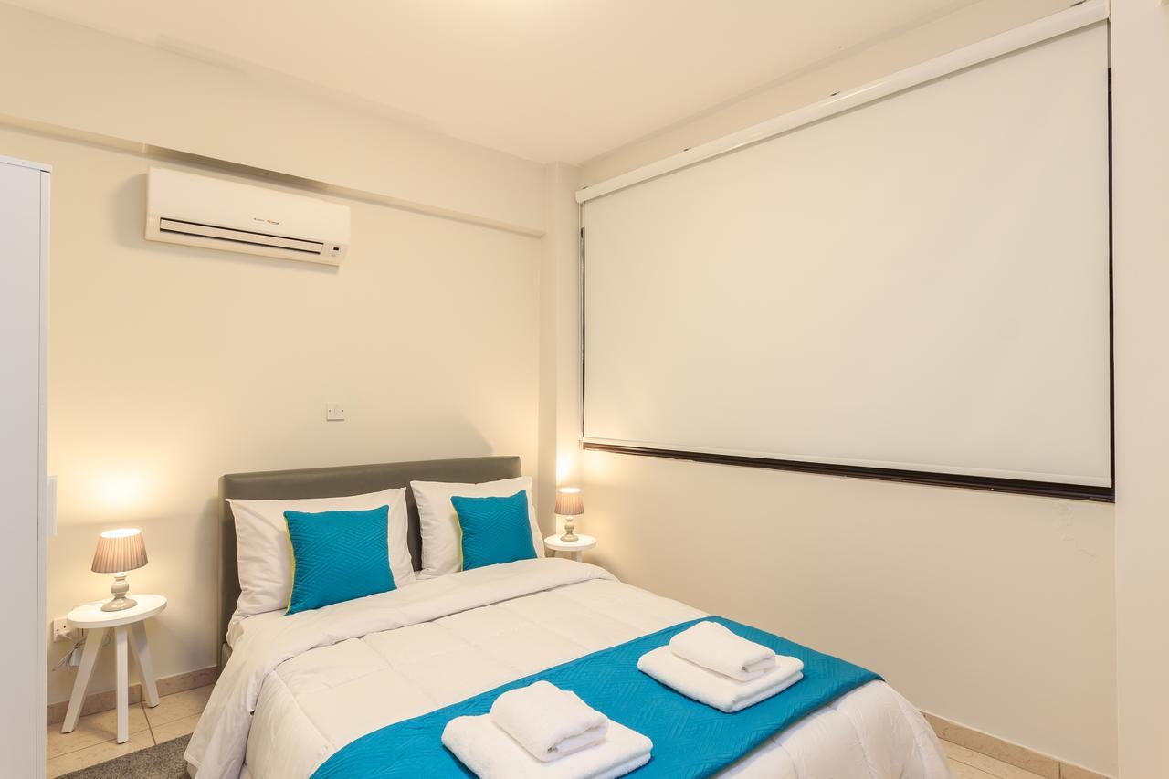 Soho City Apartments Larnaca Esterno foto